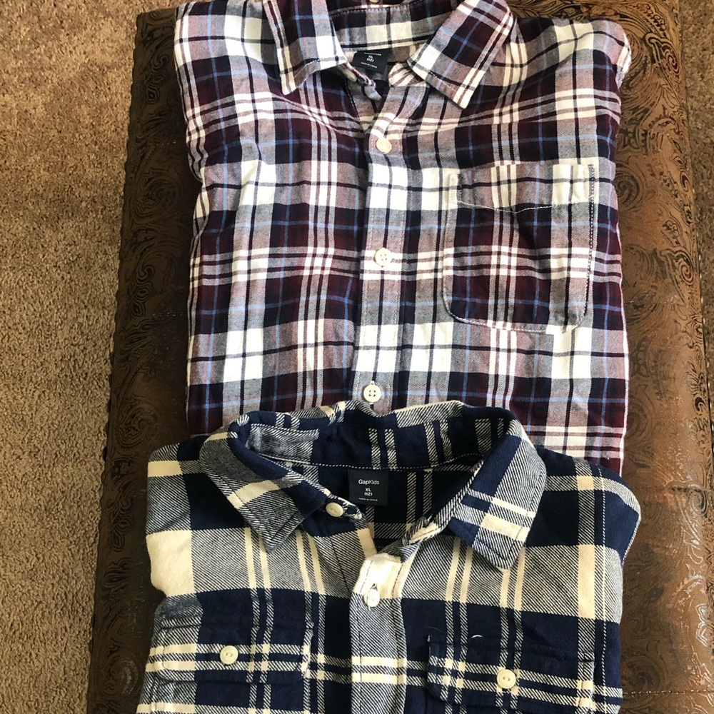 Gap boys long sleeve button down shirt